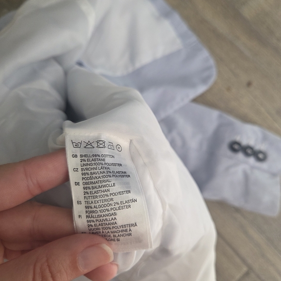 H&M Blazer - Picture 4 of 5